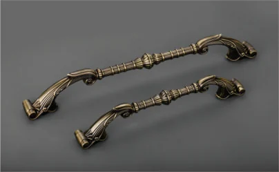 FANCY 1643 door pull handle: catalogue photo