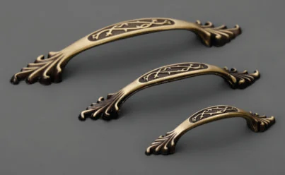 FANCY J 204 cabinet handle